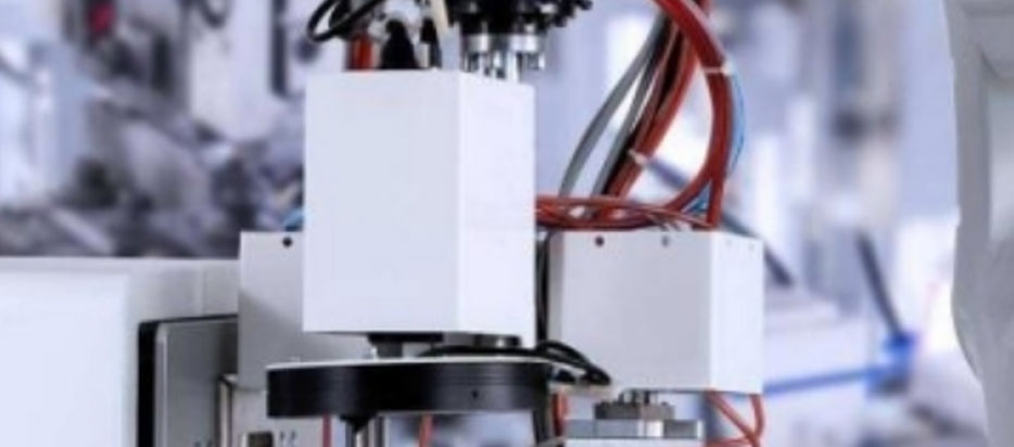 晶圓傳輸機(jī)器人應(yīng)用案例